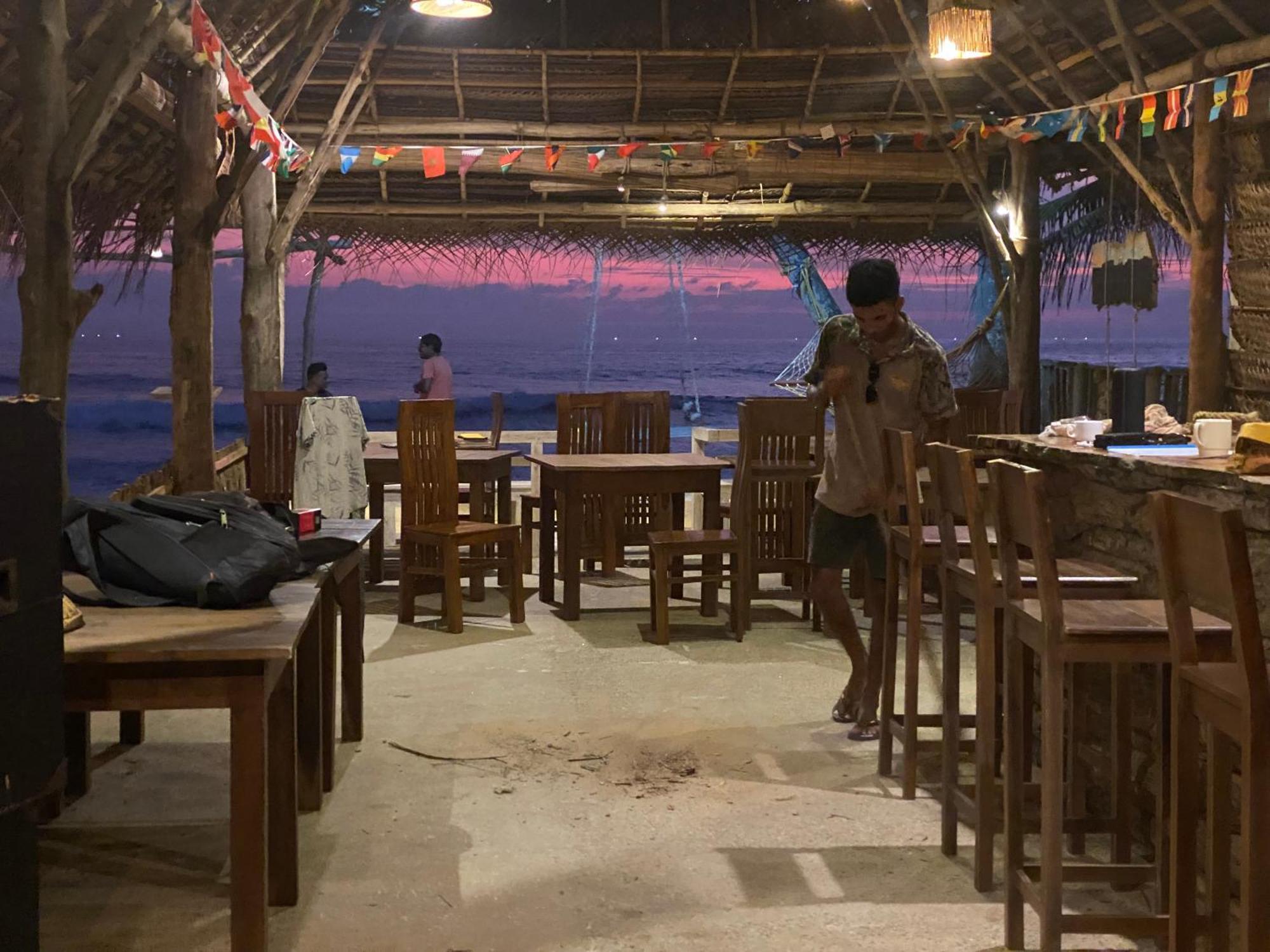 Sapphire Blue Hotell Hikkaduwa Exteriör bild